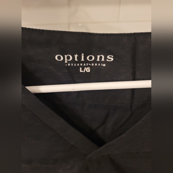 Scrubs Black top and Black pants size Large - Picture 2 of 4